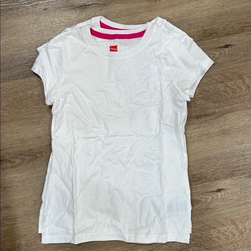 Hanes White T-Shirt with Pink Trim inside. XS (4/5) pack of 2 little girls